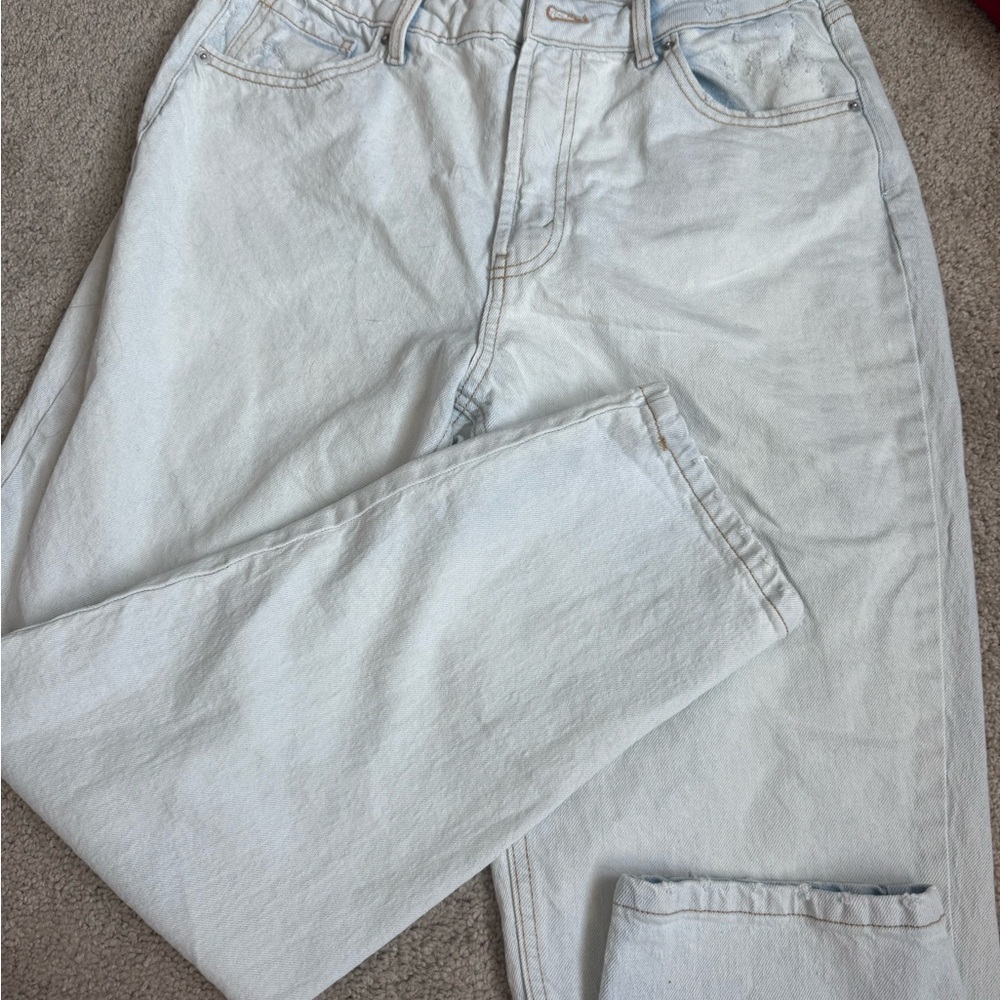 Wild Fable Women’s Light Gray Relaxed Jeans